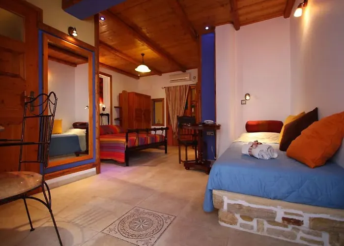 Polikandia Hotel Folégandros