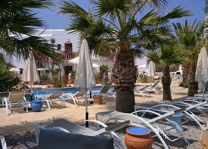 Polikandia 3* Folégandros