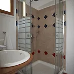 Polikandia Otel 3*