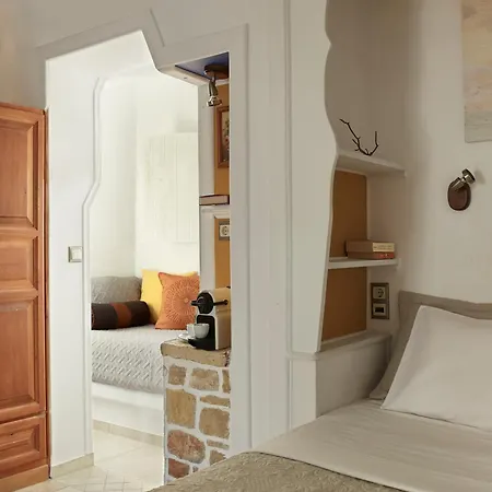 Polikandia Hotel Folégandros