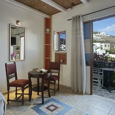 Polikandia Folegandros Town
