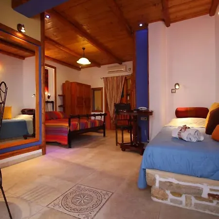 Polikandia Hotell Folégandros